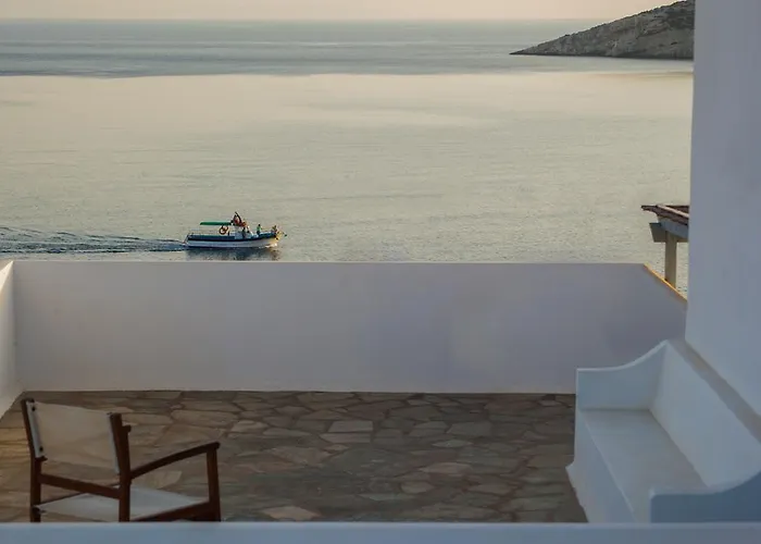 Oliaros Seaside Complex * Agios Georgios (Antiparos)