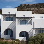 Oliaros Seaside Complex Apartment