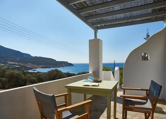 Oliaros Seaside Complex * Άγιος Γεώργιος